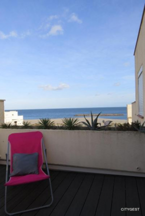 joli studio 2 personnes accès direct plage vue mer - parking privé - 2GL612G6